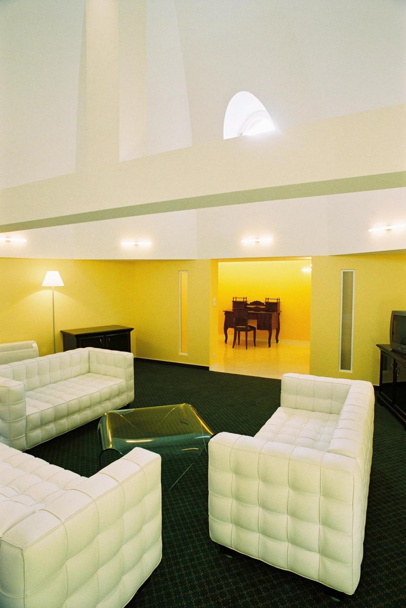 Park Hotel Tartuf Beladice Exterior photo