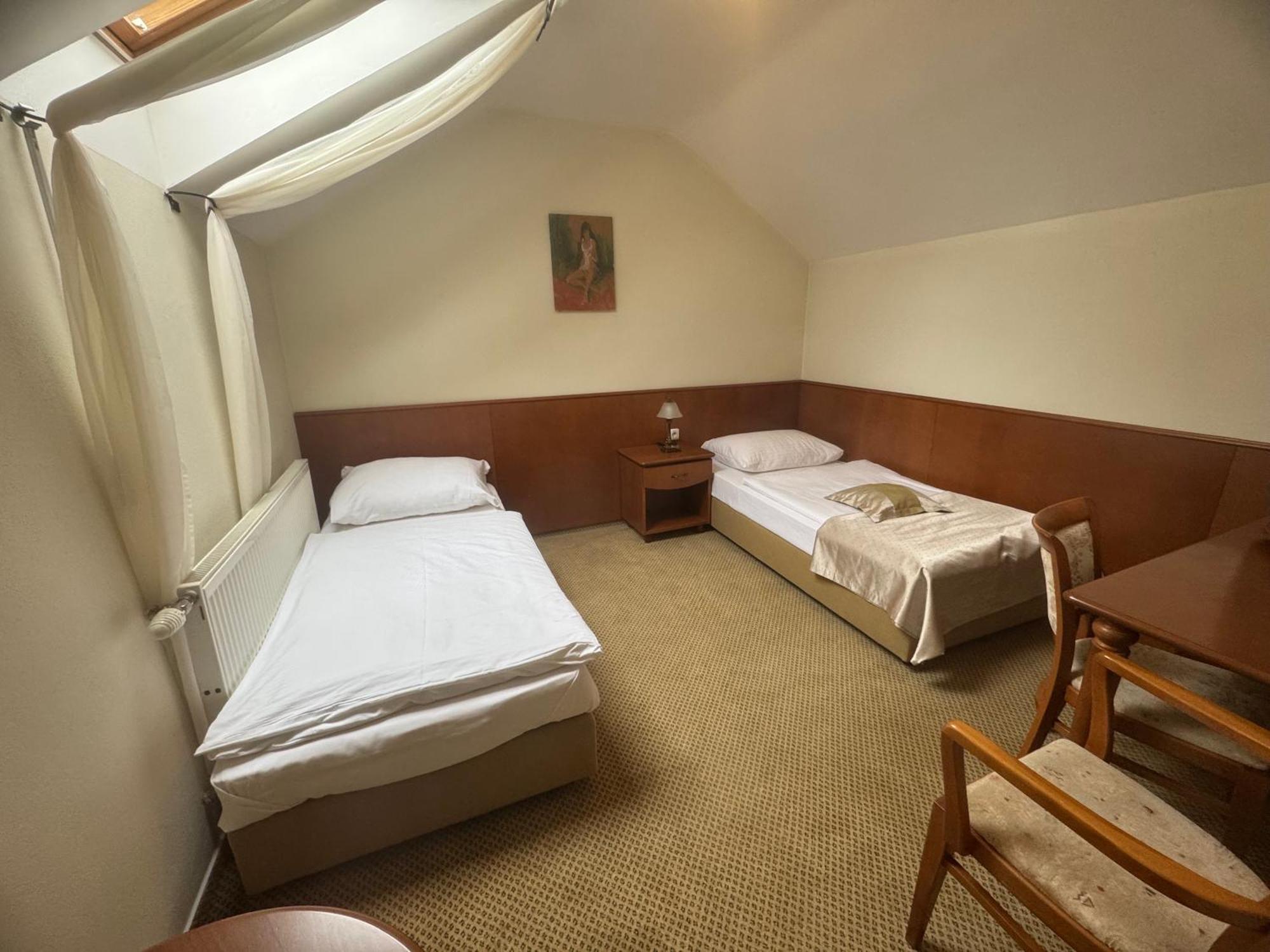 Park Hotel Tartuf Beladice Exterior photo